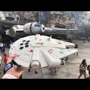 Star Wars Accessories - ๐คฉ๐ช Millennium Falcon Souvenir Popcorn Holder! Star Wars Accessories - ๐คฉ๐ช Millennium Falcon Souvenir Popcorn Holder!